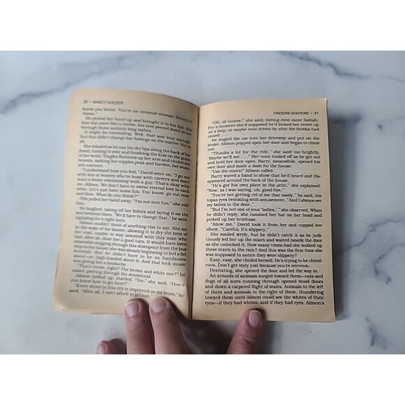 Finders Keepers By Nancy Holder Paperback - Picture 6 of 10